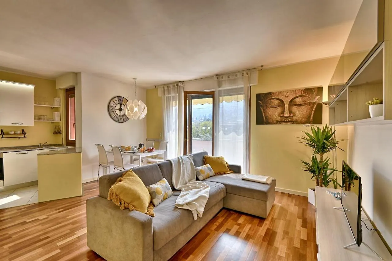 דירה סאלו Caroni Home - Theater Home