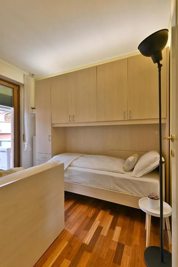 סאלו Caroni Home - Theater Home
